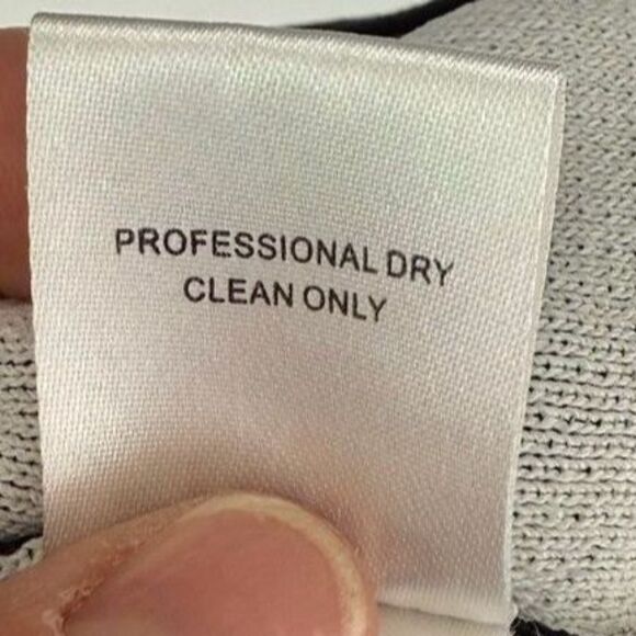 Staud black stretch knit yin yang mock neck crop top - Picture 7 of 7